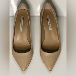 Diane Von Furstenberg Nude Heels